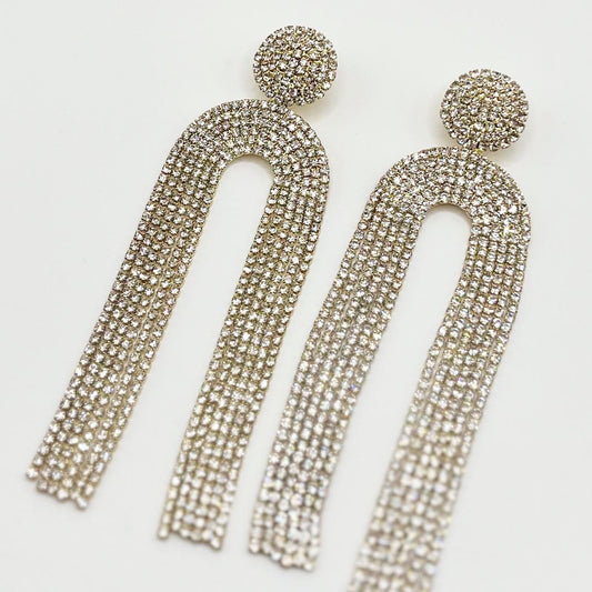 ARETES PRAGA DORADO