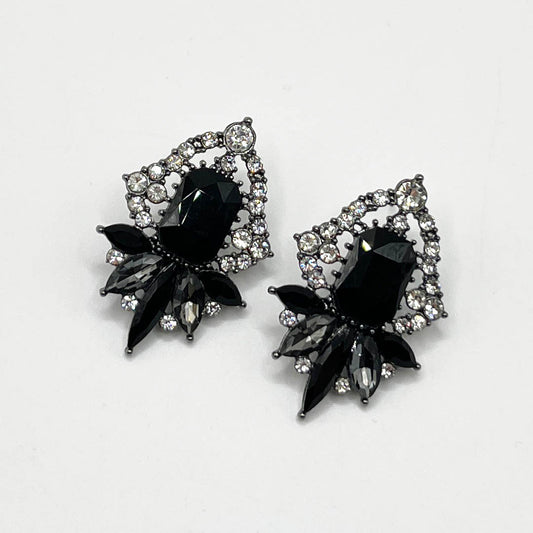 ARETES CROWN NEGRO