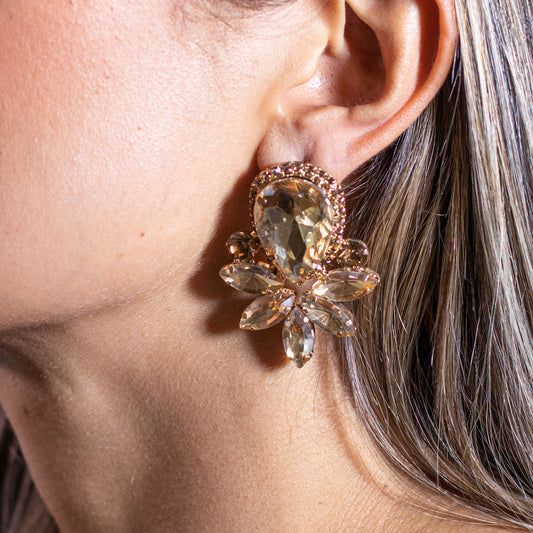 ARETES PÍA DORADOS