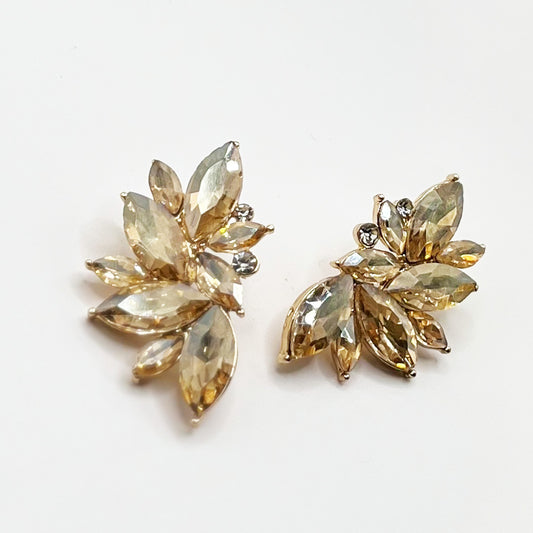 ARETES HELENE