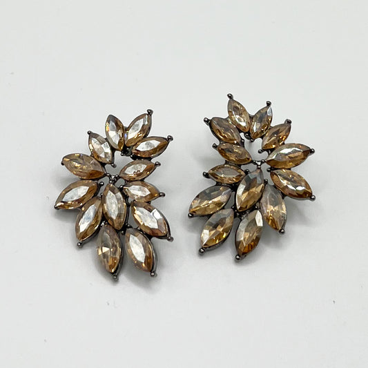 ARETES LARA